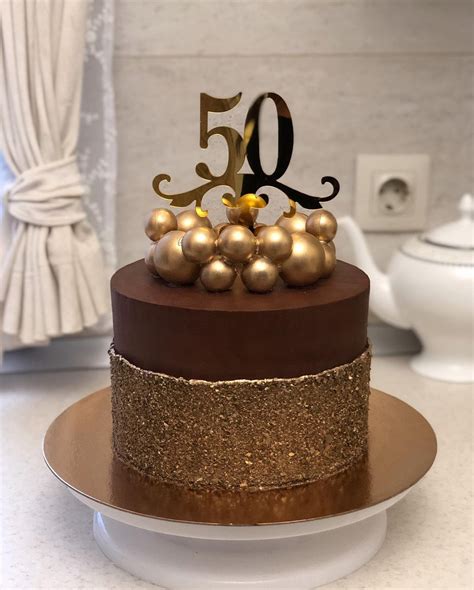 Bolo de aniversário para adulto .
